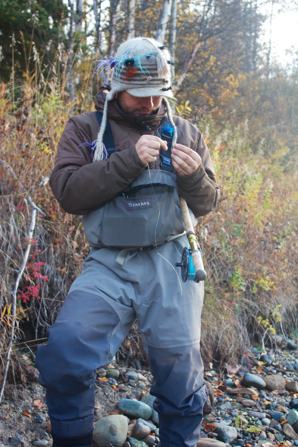 Mahar gets intimate with some flies