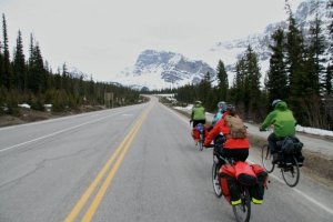 5080_206117120073_2216860_n